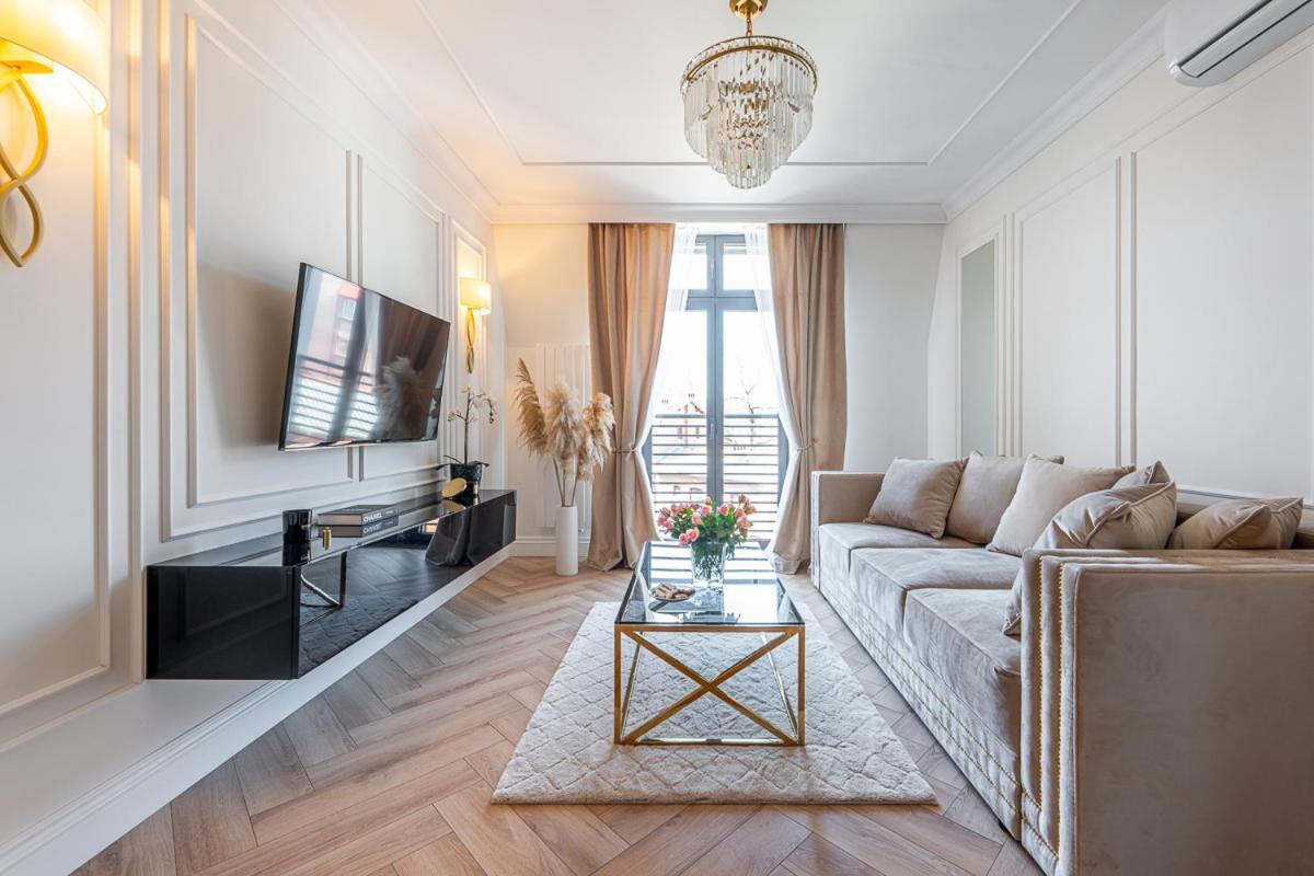 Gold Apartment Szczecinek Buitenkant foto